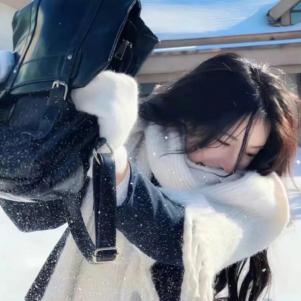 冬天的女子